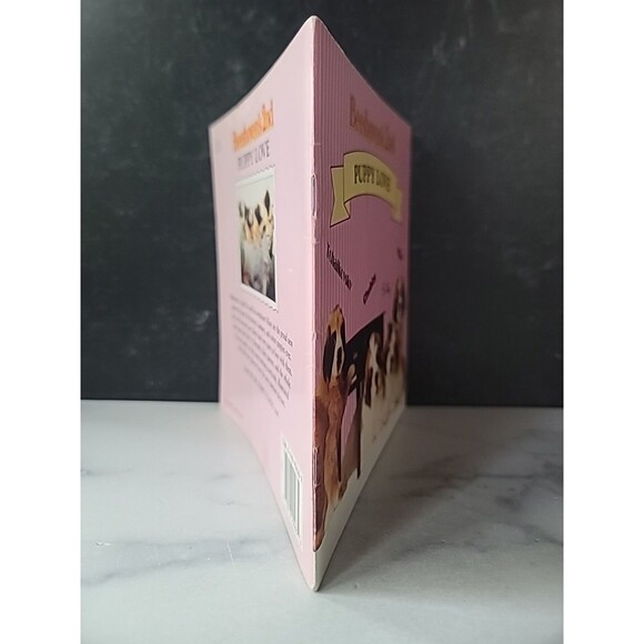 Beethoven's 2nd: Puppy Love Paperback Picture Book Dogs - Picture 10 of 10